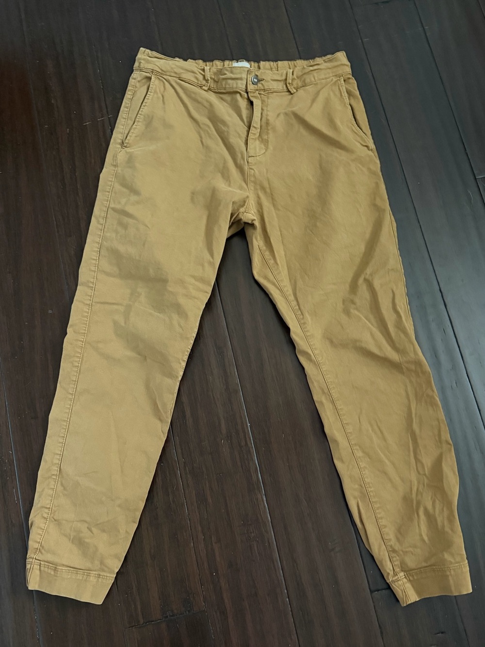 Flint & Tinder Men's Tan Casual Chino Pants Jogger Leg 33x30